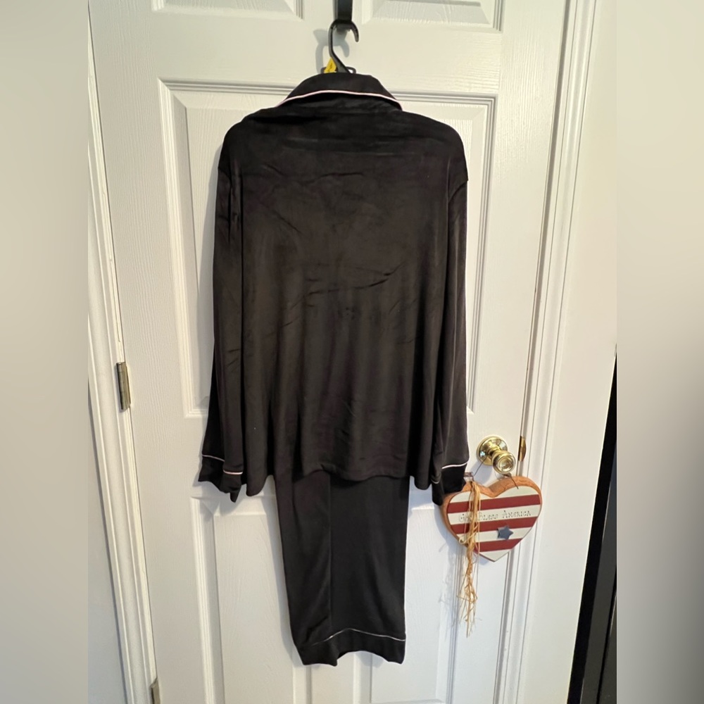Pajama set nwt size large (12/14) black - Picture 3 of 12